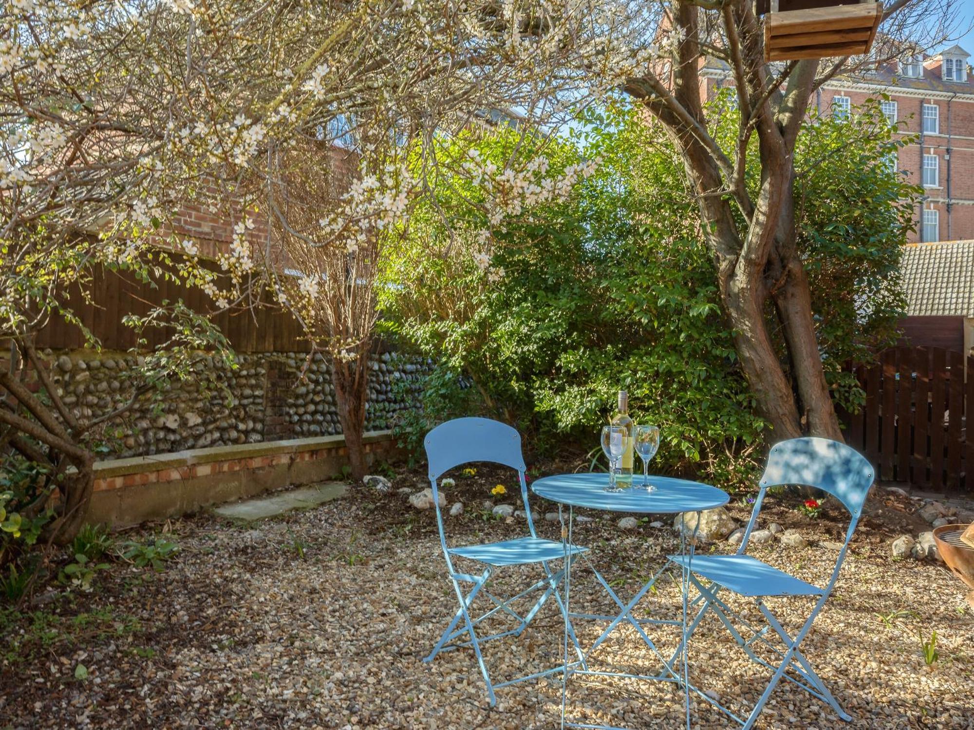 West End Cottage Sheringham Exterior foto